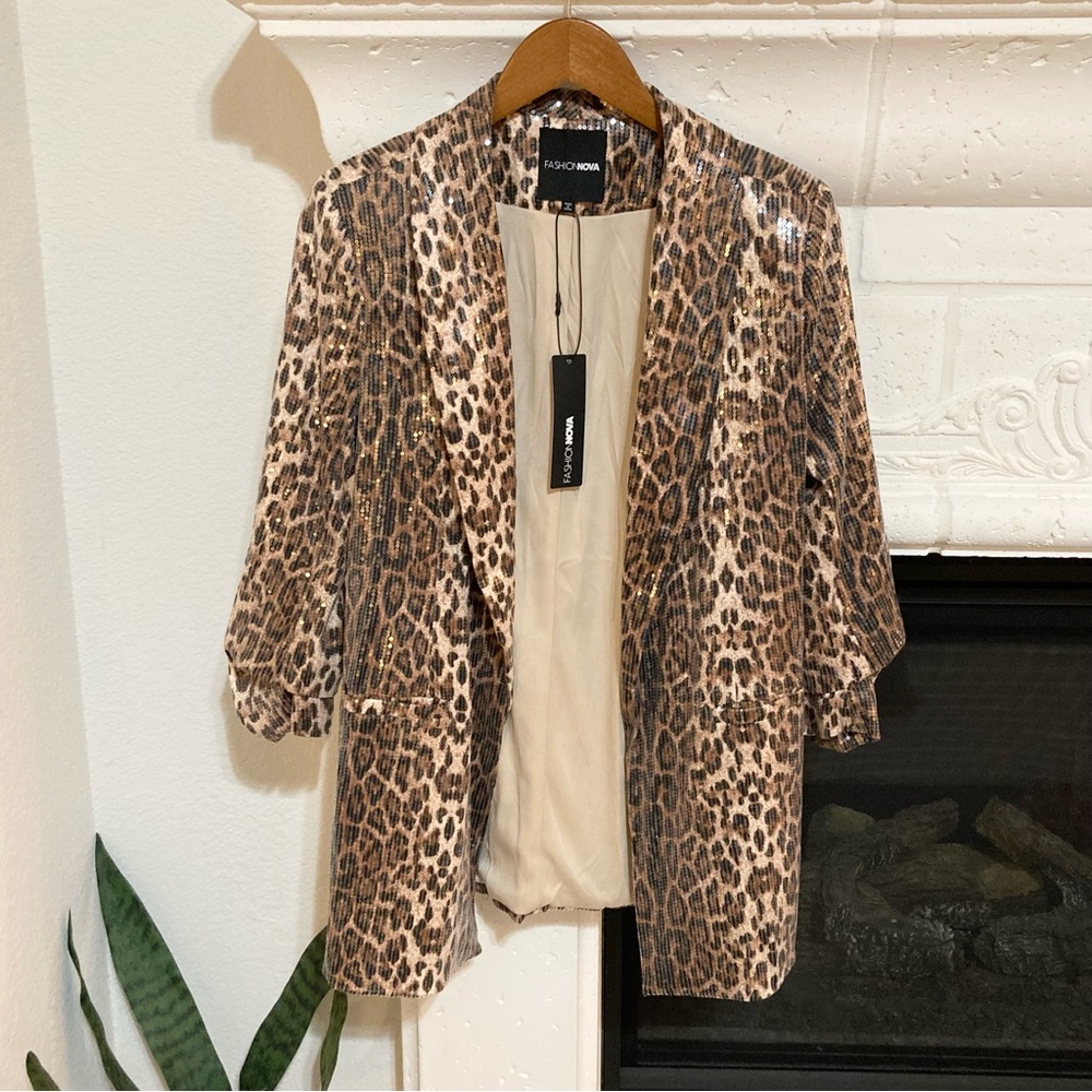 Fashion Nova Leopard Blazer in Brown and Black